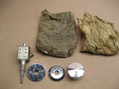 Interruptor de empuje de 2 posiciones Cole Boston vintage con perilla piezas de autos Ford antiguos Foto 1 de 4