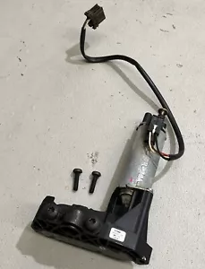 W220 Mercedes S Class Front Seat Height Adjustment Motor 2208204342 900220-106 - Picture 1 of 8