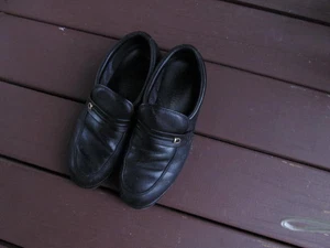 Vintage EZ Strider  Size 9  Wide Width  Mens Shoes SUPER COMFY - Picture 1 of 5