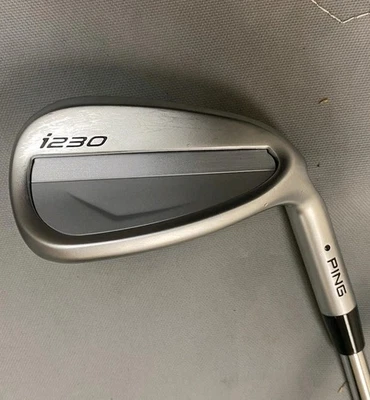 Ping Gap U Wedge I230, punto negro, rígido dinámico dorado 105 Foto 1 de 4