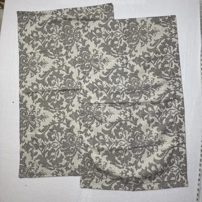 Juego de 2 fundas de almohada Pottery Barn Jacquard Medallion mezcla de lino KING gris usadas en excelente estado Foto 1 de 4