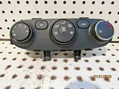 Kia Forte 2014 2015 2016 calefacción temperatura aire acondicionado control de clima 97250A7051WK fabricante original  Foto 1 de 3