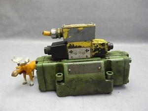 Double A QJ-06M-T0-E-10A3 Hydraulic Directional Valve Assembly QJ-005-C-65B1 - Picture 1 of 11