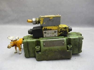 Double A QJ-06M-T0-E-10A3 Hydraulic Directional Valve Assembly QJ-005-C-65B1 - Image 1 of 4