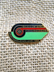 Vintage Enamel Badge - Woolwich World Bowls - Worthing England 1992 - Picture 1 of 1