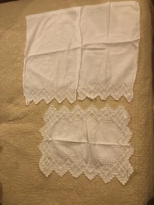 MONOGRAM  D With 2 Pink Flowers 2 Hand Towels And Toilet Tank Topper - Picture 1 of 7