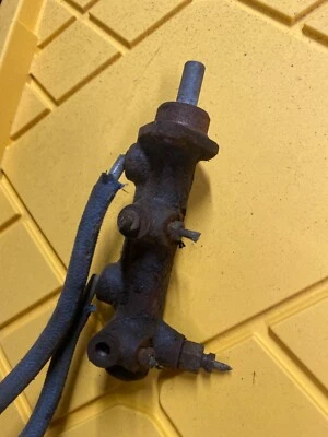 Cilindro maestro freno BMW E10 1602 1969 1970 2002 piezas usadas tii ti Foto 1 de 2