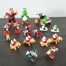 1989 Nintendo figures, Mario, Luidgi, Koopa Paratroopa, Wiz Pig, Yoshi, PVC.
