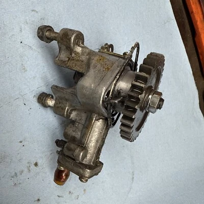 1980 Kawasaki 440 L/C LTD invader 4/6 TC 440C-A201 Motor Oil Pump Good Foto 1 de 3