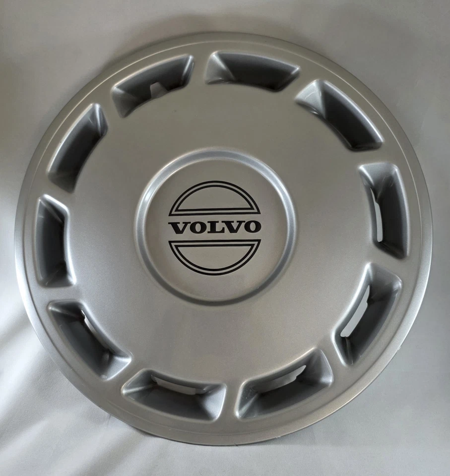 Cubierta de rueda tapacubos de 15 pulgadas Volvo 850 940 960 1994 a 1997 de fábrica Foto 1 de 2