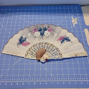 VTG Abanicos Giner Signed Hand Painted Floral Hand Fan Victorian Style - Picture 1 of 6