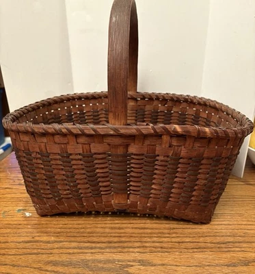 Early American Large Split Oak Farmhouse Gathering Basket Beautiful Patina 16.5” - Image 1 of 4