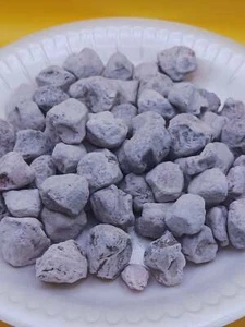 Nzu / Essbare Tonerde / Räucherte afrikanische Kreide / 500 Gramm - Bild 1 von 3