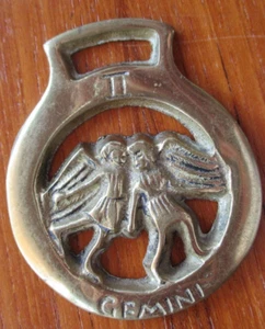 Vintage Horse Brass Design Medallion - Bridle Ornament-Gemini - Picture 1 of 3