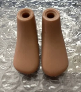 BRATZ PUPPE KONVOLUT MGA SCHUHE SUN KISSED CLOE DANA NACKTE FÜSSE - Bild 1 von 5