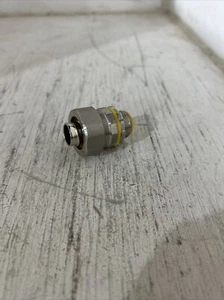 *LOT OF 5* 1/2 INCH C-H STAINLESS STEEL COMPRESSION CONNECTORS (SP154) - Picture 1 of 8