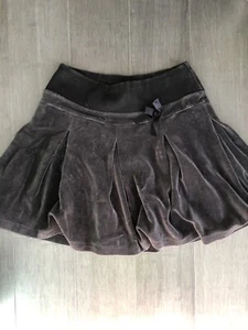 Girl’s Soft Velvety Black Gap Skirt Size L (10) Excellent Condition Gap Stretch - Picture 1 of 3