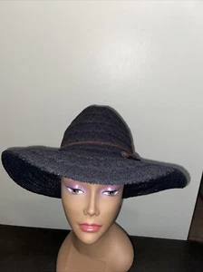 Nuovo cappello Free People nero western tesa larga pizzo marrone cravatta di corda taglia M - Foto 1 di 15