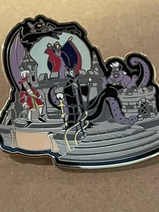 Disney Villains Schneekugel Parade Pin Malefiz Ursula Hook Wicked - Bild 1 von 3