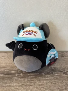 Squishmallows Stranger Things Emily die Fledermaus trägt eine denkende Kappe 7" Neu SQ1 - Bild 1 von 3