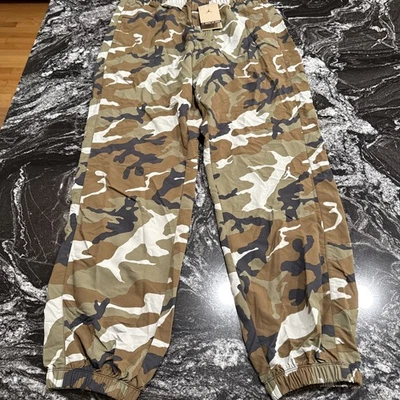 Air Jordan MVP Men's Camo Pants Size M Men's FZ3529-380 Light Olive/Sail NWT - Image 1 of 4