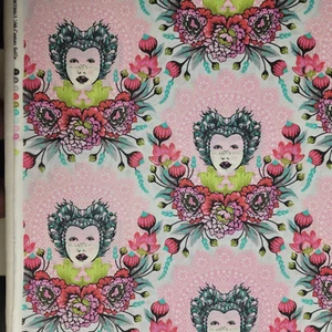 1 /2 YD Tula Pink Elizabeth 16th Century Selfie in Pink PWTP062 Free Spirit - Picture 1 of 1