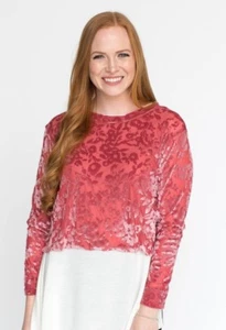 Agnes and Dora CROPPED PULLOVER Rose Floral Sz Smal Layering LONG SLEEVE Sweater - Picture 1 of 2