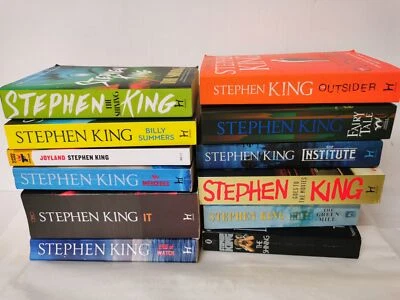 Stephen King Paperback Bundle x 11 - IT, The Shining, Outsider - Image 1 of 4