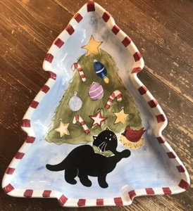 Hausenwate Inc 2002 Tree Shaped Ceramic Serving Dish Tree Cat Cardinal 12” X 11” - Picture 1 of 6