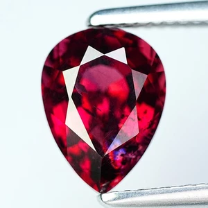 3.89 Ct Awesome Pear 10.7 x 8 MM 100% Natural Purple Pink Mozambique Rhodolite - Picture 1 of 8
