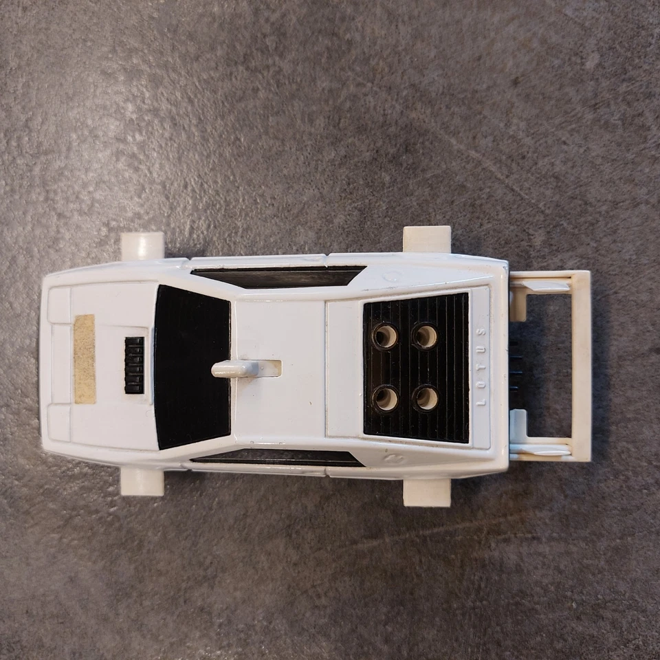 CORGI NO. 269 - 007 JAMES BOND LOTUS ESPRIT La Spia che mi amava Made in England - Immagine 1 di 4