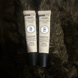 2 x Nudestix Lippengrundierung LSF 30 in natürlichen 10ml 0,34oz JEDE VOLLE GRÖSSEN - Bild 1 von 4