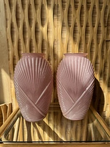 Set 2 vasi vintage in vetro plissettato a coste drappeggiati art deco con ancoraggio rosa - Foto 1 di 15