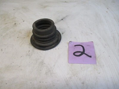 1995 Polaris Indy 440 Snowmobile Exhaust Pipe To Belly Pan Grommet Foto 1 de 3
