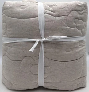 Pottery Barn Teen Hello Kitty® Heritage Leinen Baumwolle FULL / QUEEN Quilt ~ Flachs - Bild 1 von 2
