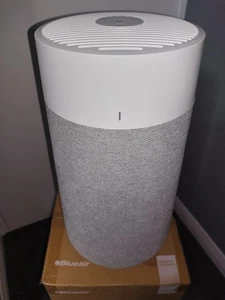 Blueair Blue Max 3250 Auto Air Purifier with HEPASilent Filter Covers 48m² - Picture 1 of 8