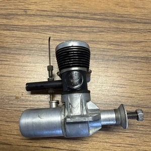Vintage Air-O Mighty Midget Glo Model Airplane Engine 45 - 1946 M11 #3 - Picture 1 of 3