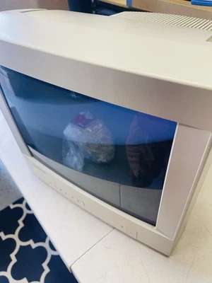 eMachines Computer CRT Monitor 13 inch Model eView 15s J51A 1999 VGA Works - Image 1 of 4