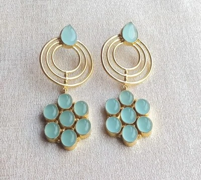 Impresionante Pendiente Colgante Chapado en Oro Variedad de Piedras Semipreciosas Diseñador Foto 1 de 4