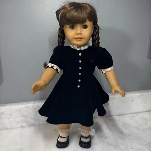 American Girl Pleasant Co Molly Muñeca 18" 1991 Vestido de Navidad, Medallón, Zapatos - Imagen 1 de 16