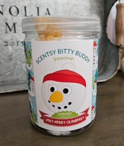 SCENTSY Bitty Buddy Snowman VERY MERRY CRANBERRY Scented Plush Christmas ~ NEW - Foto 1 di 1