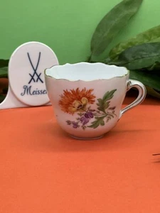 Meissen Mokkatasse   Pfeifferzeit D 6,6  2. Wahl TOP - Bild 1 von 6