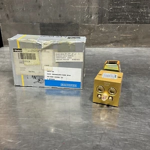 Parker 345F34 Solenoid Valve LU003928 NOS - Picture 1 of 7