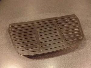 HARLEY DAVIDSON HD UNKNOWN MODEL YEAR PASSENGER FOOTREST INSERT/PAD (C) - Picture 1 of 5