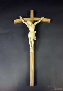 Holzkruzifix mit Jesus - 44 cm, gebraucht - Bild 1 von 7