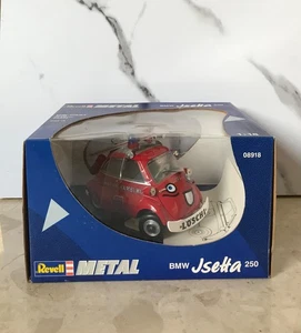 Revell Metal 08918 BMW Isetta 250 Die Cast Red Fire Truck Model Car - Scale 1:18 - Picture 1 of 10