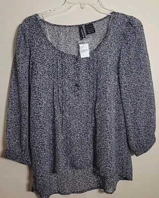 NWT Full Tilt Sheer Blouse Women Medium Style Ditsy Floral Light Top - Image 1 of 4