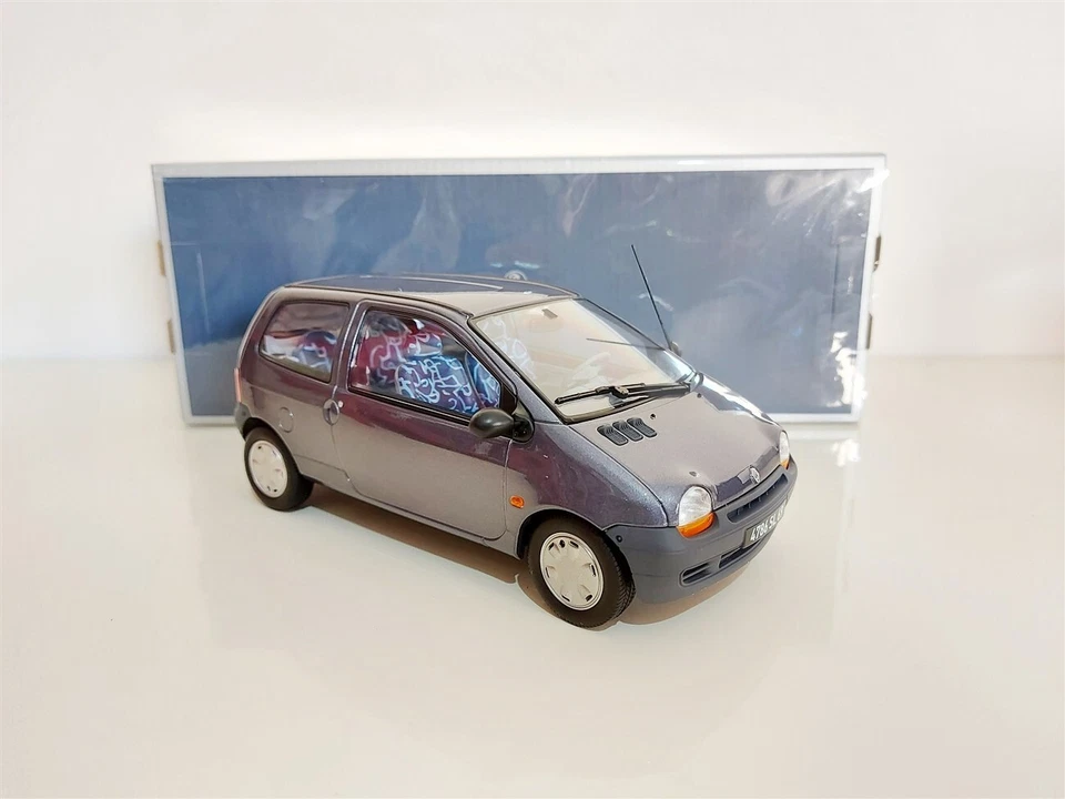 Renault Twingo del 1995 - 1/18 Norev art. 185298 - Immagine 1 di 4