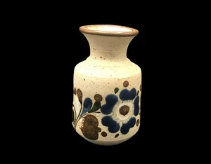 Vintage Hand-Painted Tonala Small Ceramic Vase Blue & Brown Floral Design 4 In - Picture 1 of 7