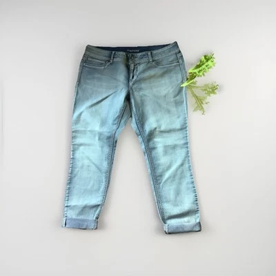 Maurices XL Short Lightwash Denim Jeans - Image 1 of 4